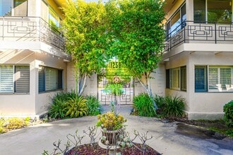 Building Photo - 1250 S Orange Grove Blvd
