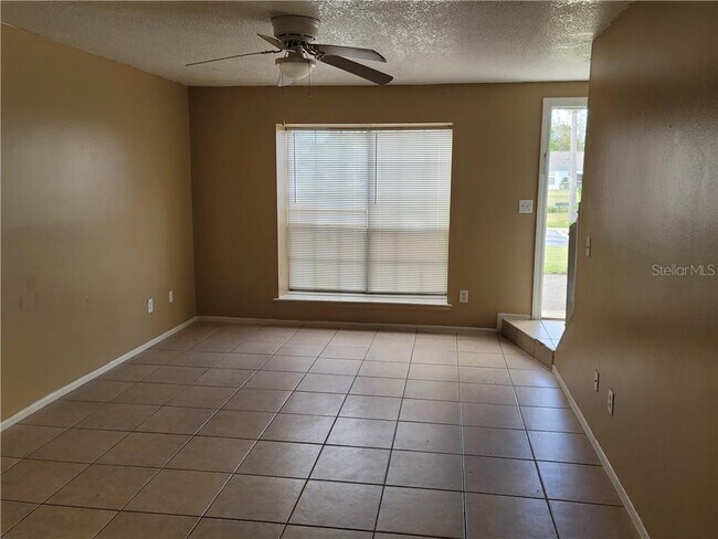 Building Photo - 3157 Windover Ave