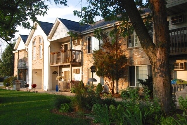 Front of Property - 9915 W Oklahoma Ave