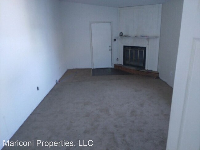 Building Photo - 4 br, 1 bath House - 123 w cherry