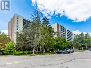 Building Photo - 4001-4001 Bayview Ave