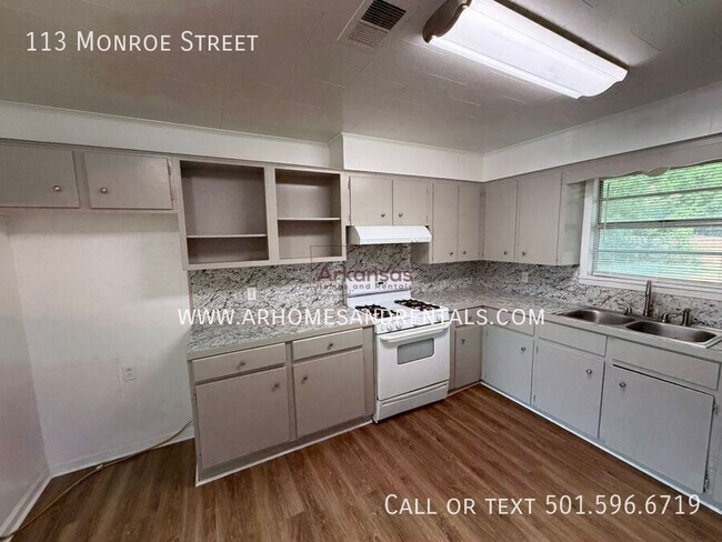 Foto del edificio - 113 N Monroe St