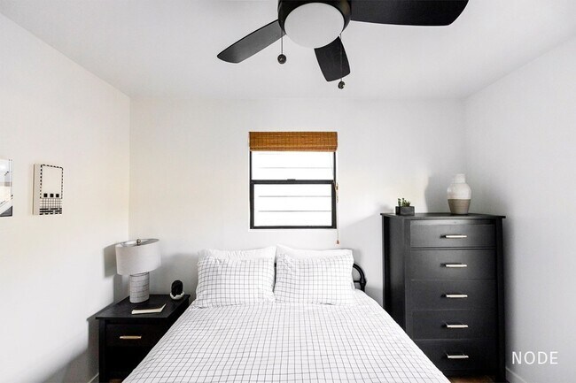 Building Photo - Cozy Nest: 2 Bedroom Haven available now w...
