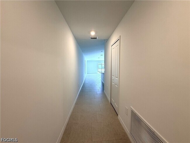 Foto del edificio - 4046 San Felice Ln