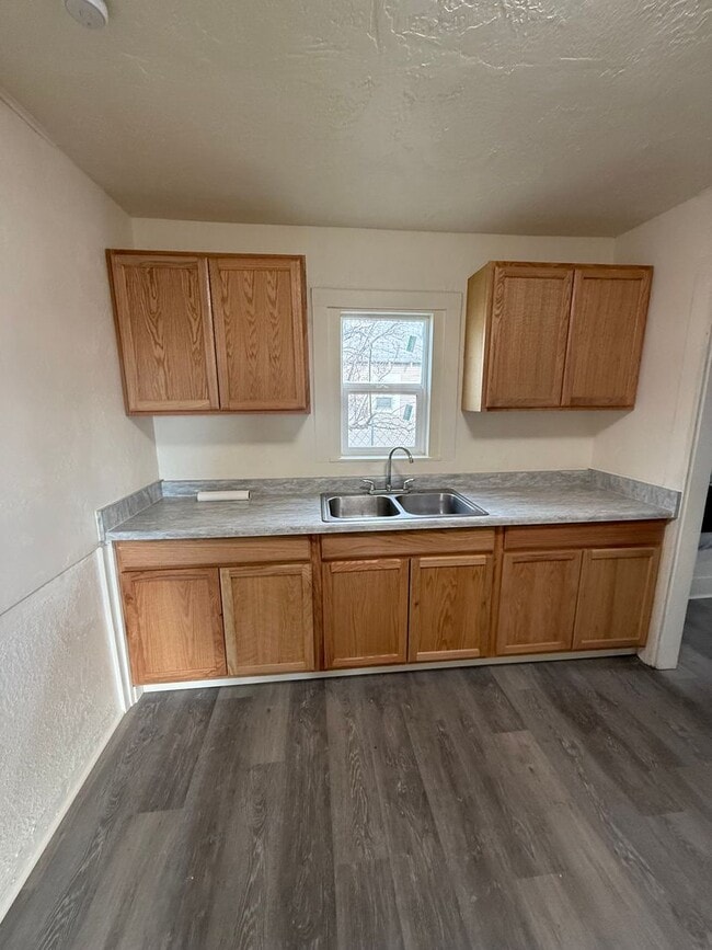 Foto del edificio - 3 Bedroom 1 Bath House