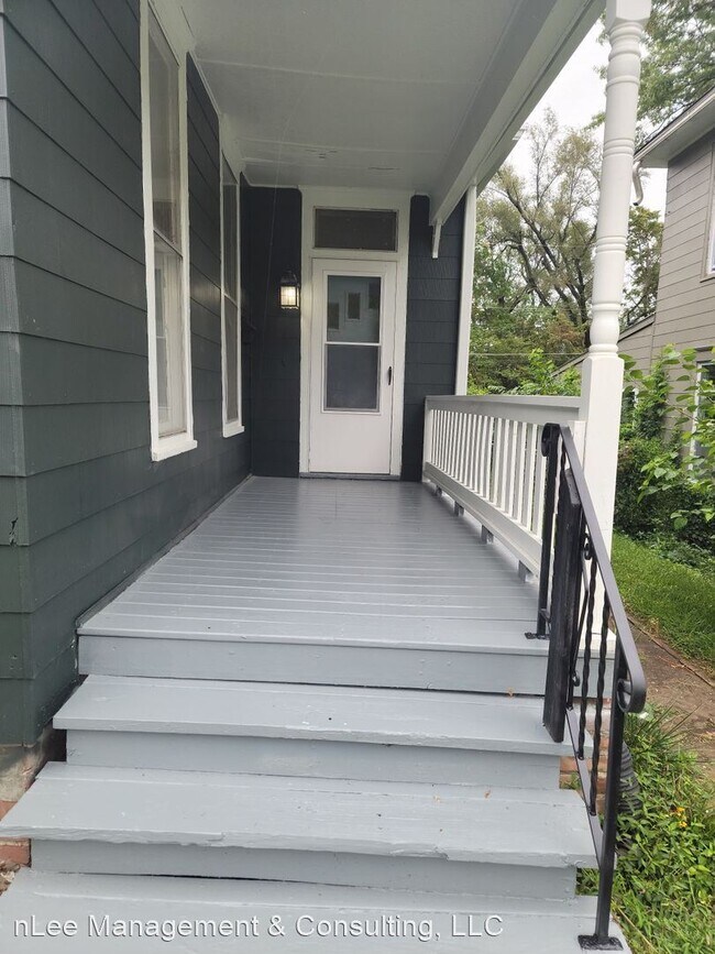 Building Photo - 3 br, 1 bath House - 1423 North 2nd
