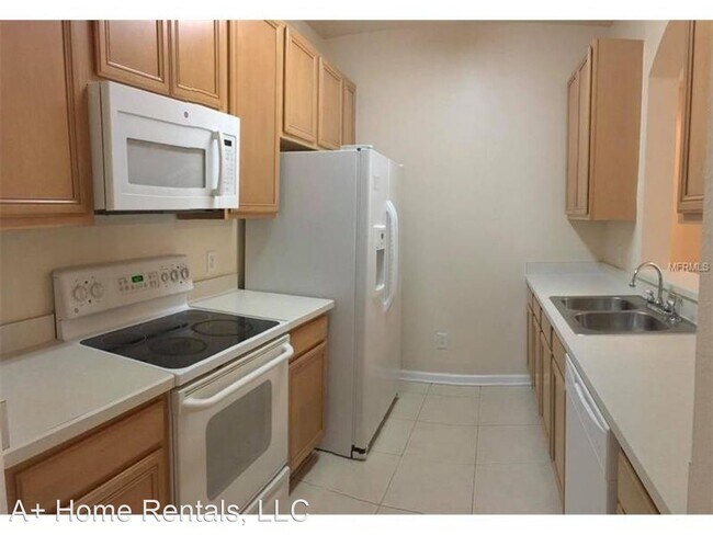 Foto del edificio - 6084 Stevenson Dr