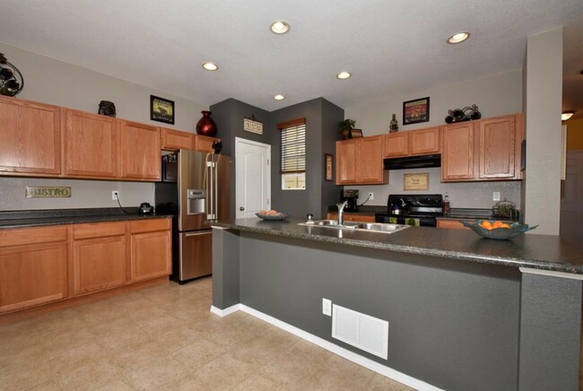 Building Photo - 7115 Silverwind Cir