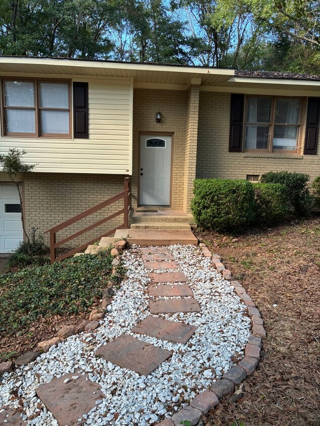 Primary Photo - 410 Etowah Ave