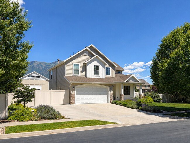 Building Photo - 98 N 1650 E