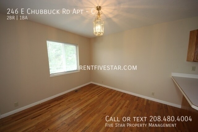 Foto del edificio - 246 E Chubbuck Rd