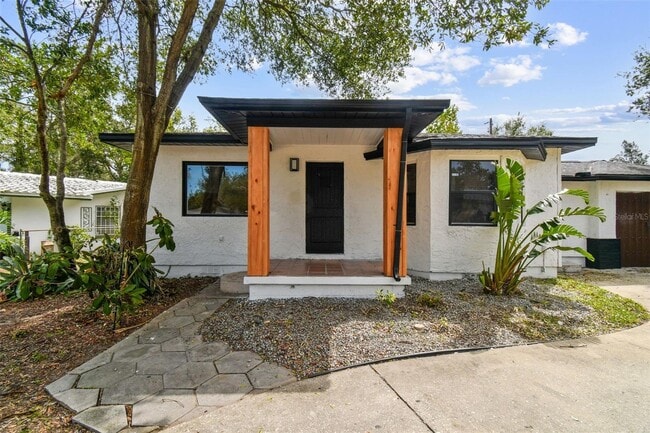 Clearwater 2/1 updated SFH - Clearwater 2/1 updated  SFH Apartment