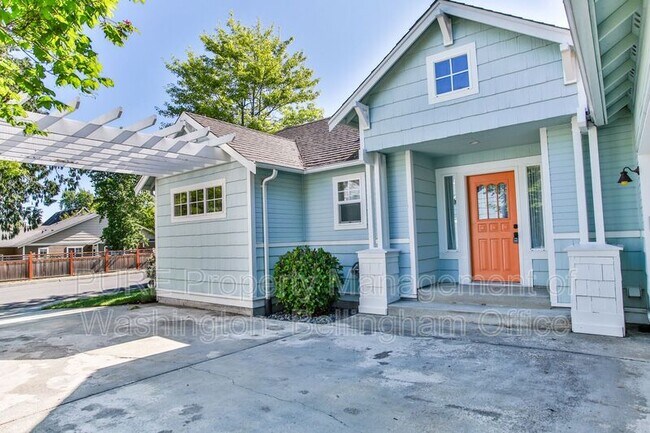 Building Photo - 4609 Blakely Dr