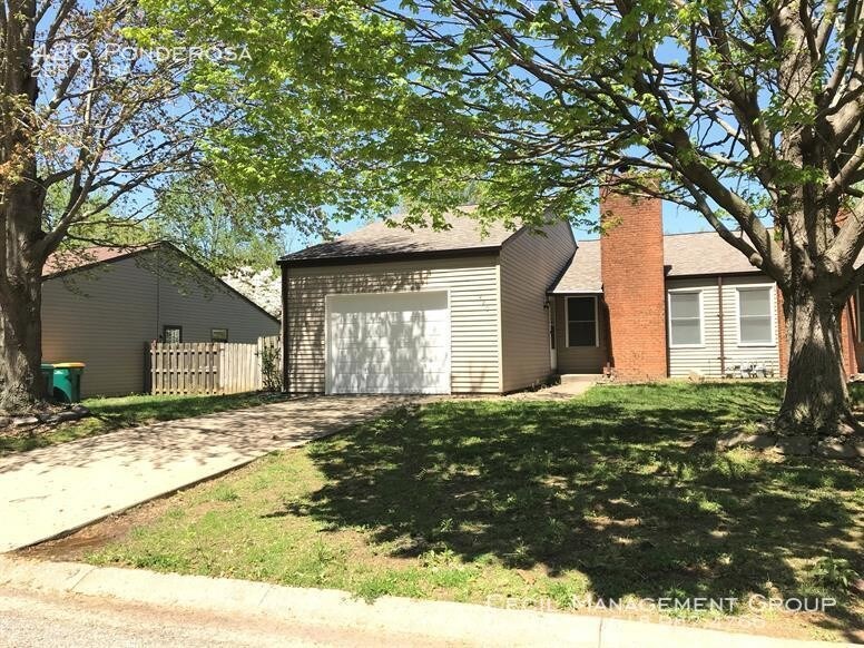 Primary Photo - 426 Ponderosa Ave