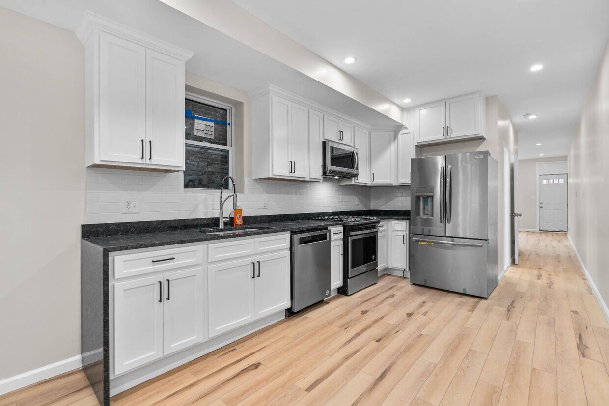 Foto principal - 2202 E Fayette St