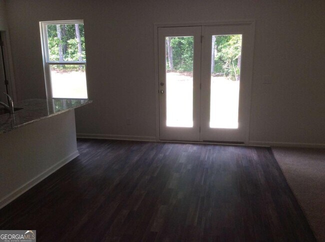 Foto del edificio - 7288 Emma Ct