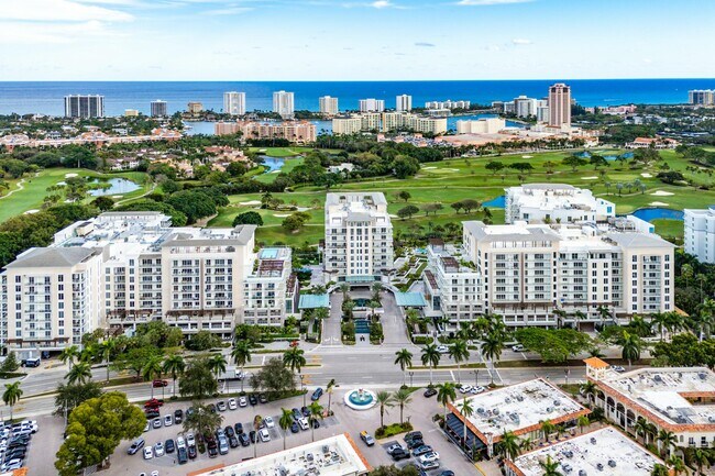 Building Photo - 220 SE Mizner Blvd
