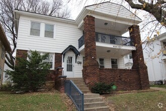 Building Photo - 4007 Bell St
