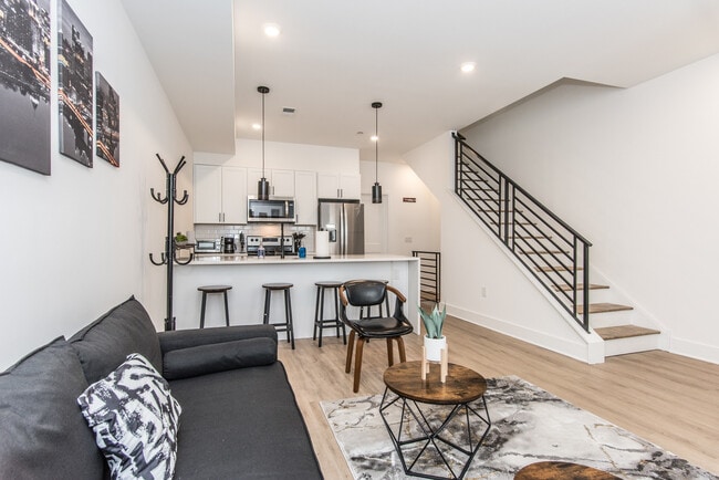 Photo - 2435 Master St Townhome