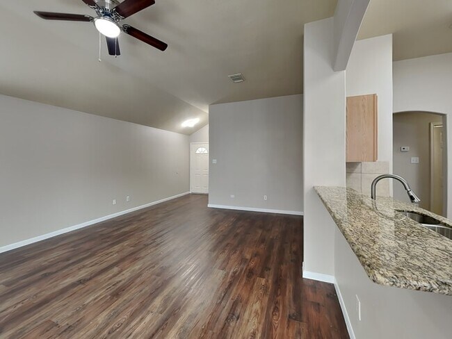 Foto del edificio - 19710 River Pointe Ln