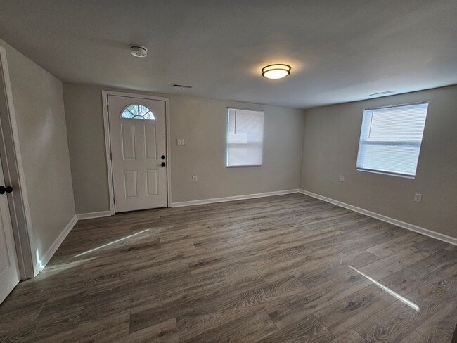 Building Photo - 3 Bedroom Rental in PRP