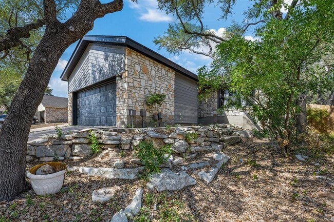Building Photo - 253 Mooring Cir