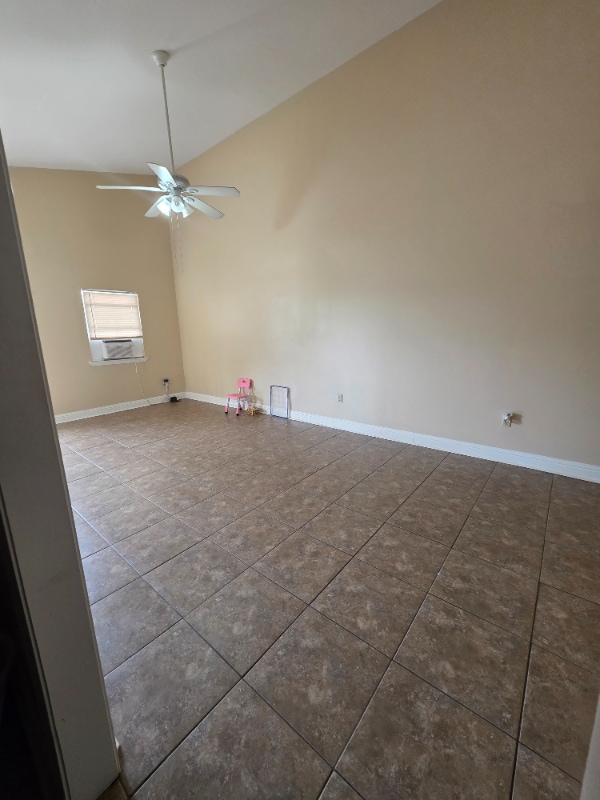 Building Photo - 7636 Alabama St