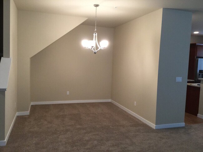 Foto del edificio - 1663 Burnside Pl