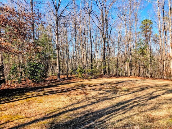 Foto del edificio - 363 Goose Creek Ln