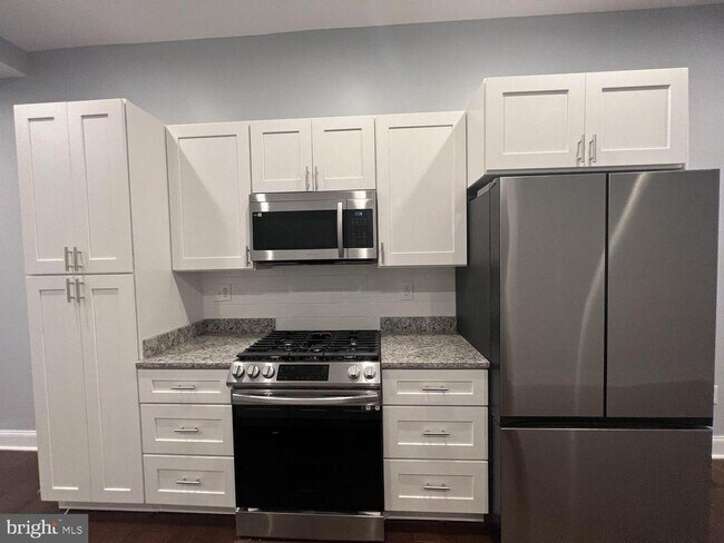 Foto del edificio - 1607 E Biddle St