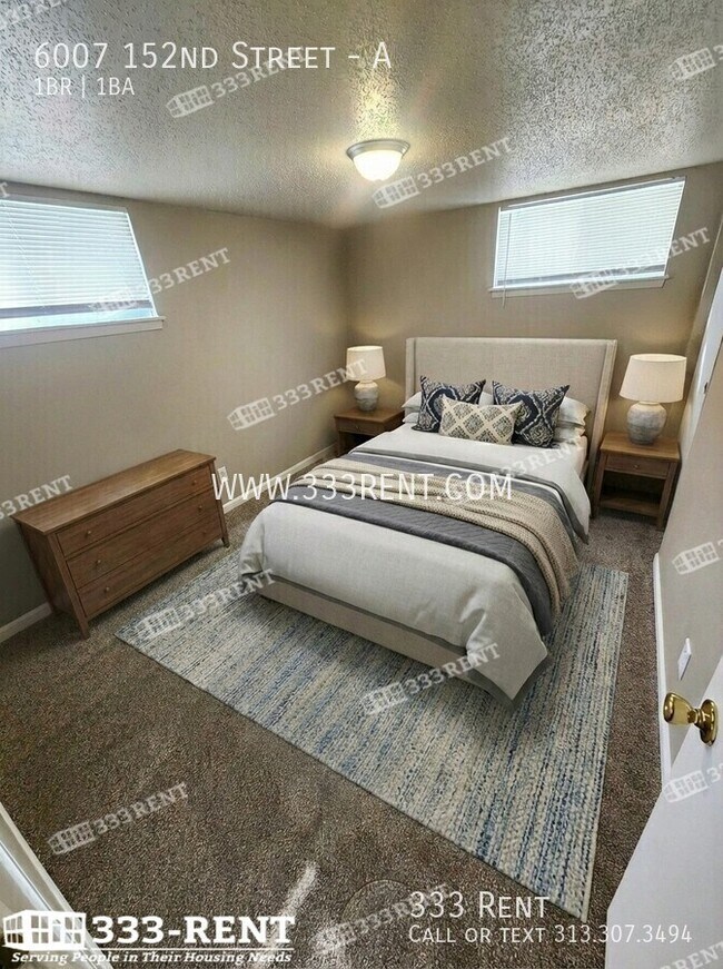 Building Photo - 6007 E 152nd St