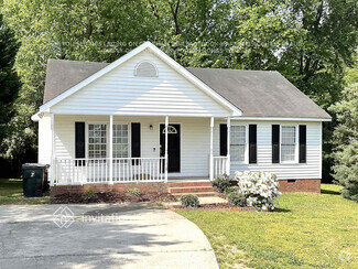 Building Photo - 1128 Holly Pointe Dr