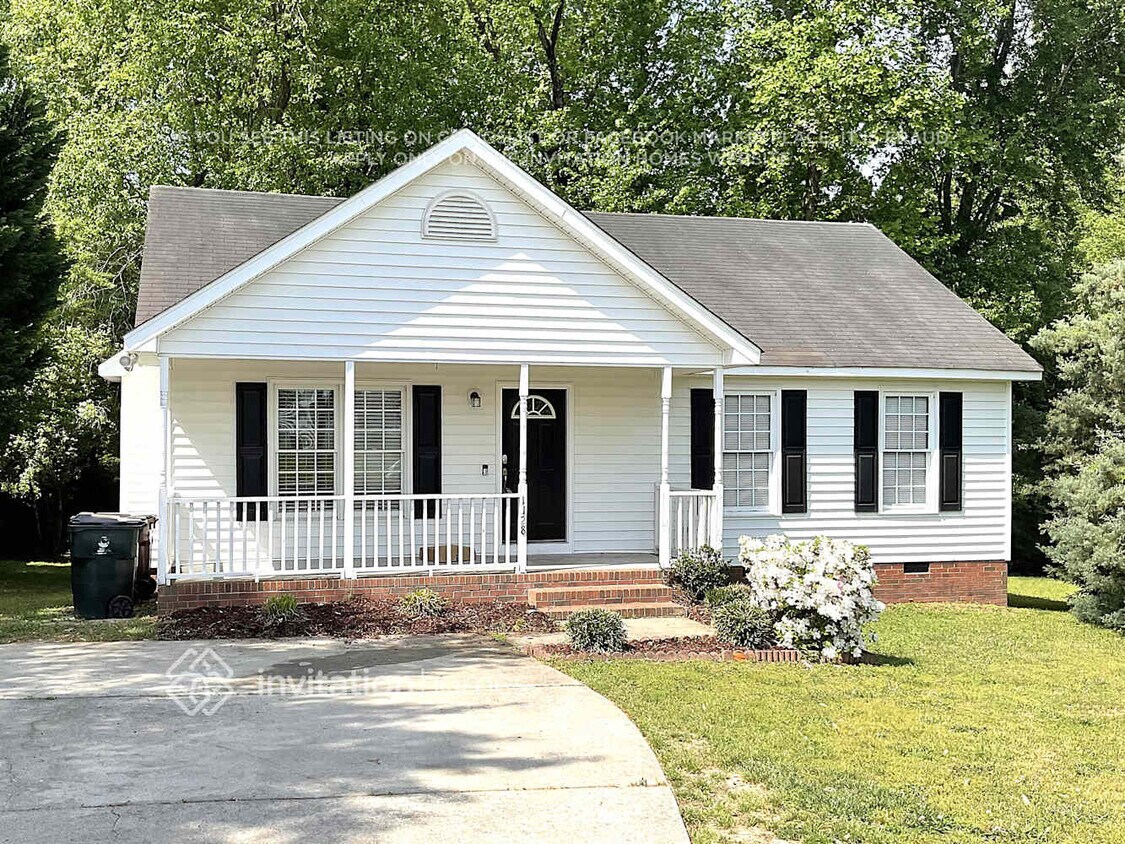 Foto principal - 1128 Holly Pointe Dr