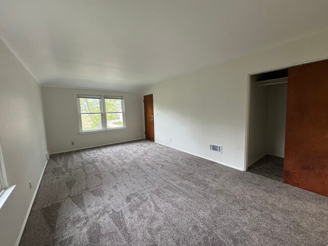 Building Photo - 1713 Goff Ave