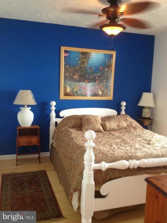 Foto del edificio - 100 Taylor St