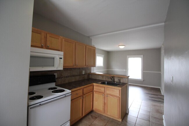 Foto del edificio - 948 Park St SW