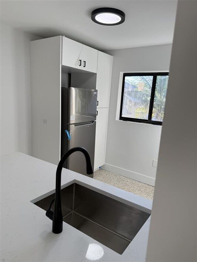 Foto del interior - 634 SW 2ND