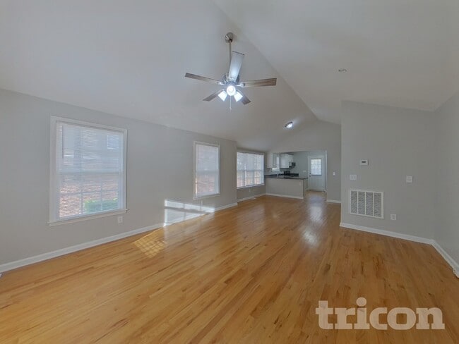 Building Photo - 125 St Andrews Pl Dr