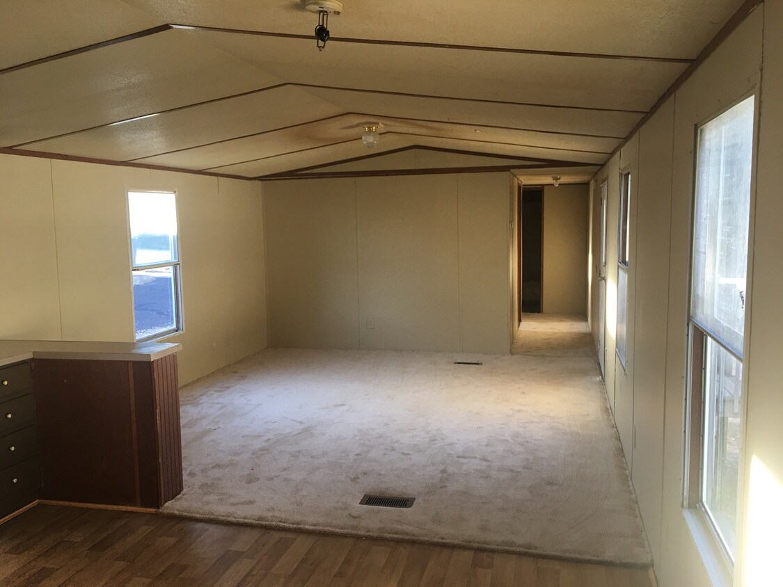 Foto principal - 301 True Temper Rd
