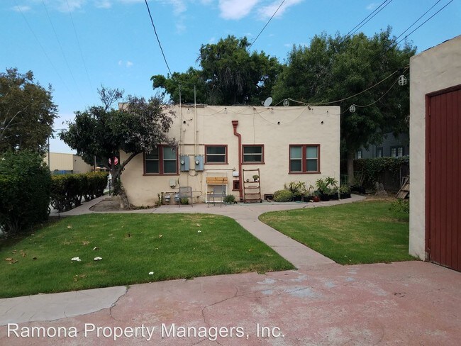 Foto del edificio - 12793-12795 7th St