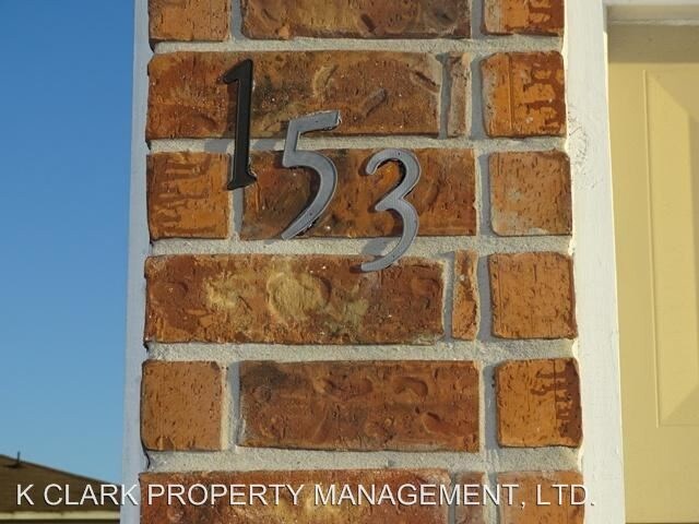 Foto del edificio - 4 br, 2.5 bath House - 153 HINGE CHASE