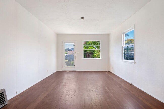 Building Photo - 5730 Gato Ave