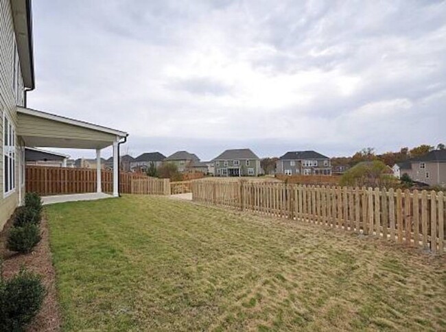 Building Photo - 5435 Everlook Cir
