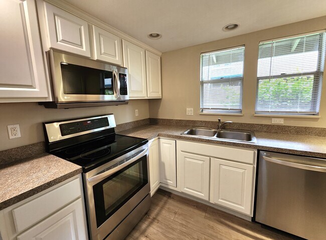 Photo - 5908 S Willow Way Townhome
