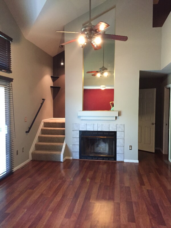 Building Photo - 2677 S Deframe Cir