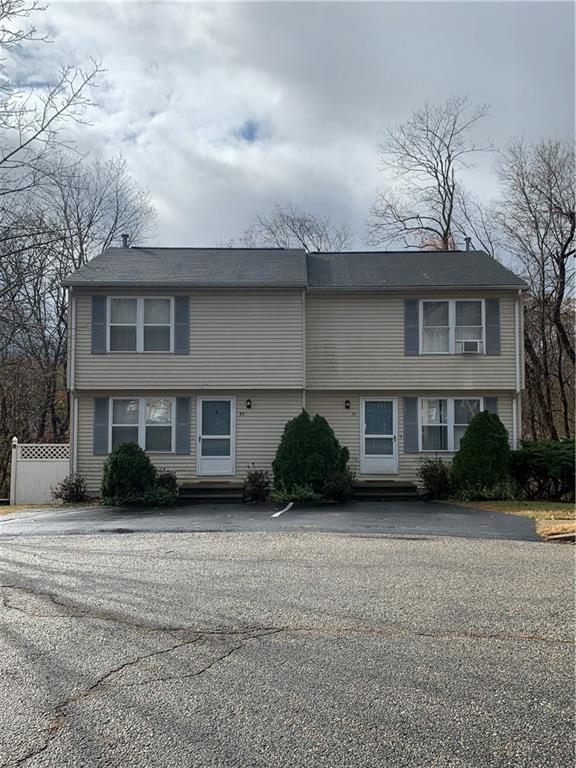 31 Carr's Ln, Warwick, RI 02886 Apartment for Rent in Warwick, RI