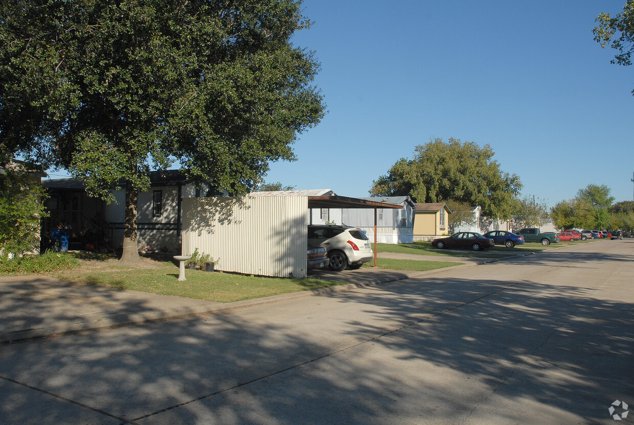 Building Photo - Brazos Mobile Home Park