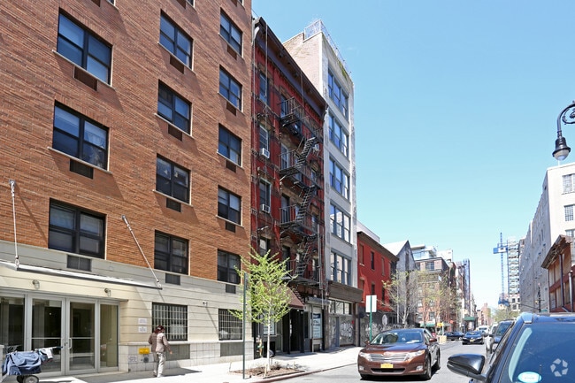 Building Photo - 53 Ludlow St