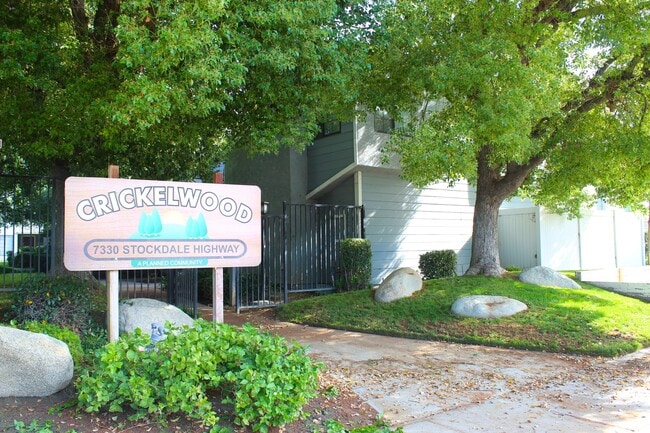 Foto del edificio - 7330 Stockdale Hwy