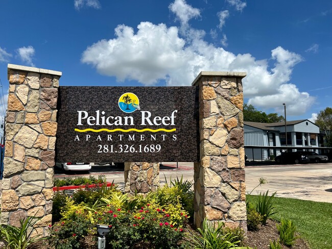 Foto del edificio - PELICAN REEF - ALL UTILITIES PACKAGE